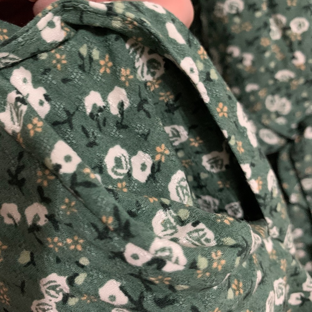 Trendy Green Dress with Flowers - Picture 13 of 13